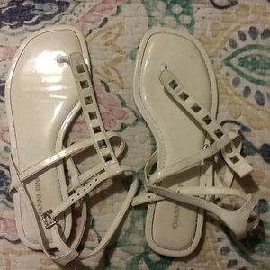 Flat ankle buckle Sandler Gianni Bini